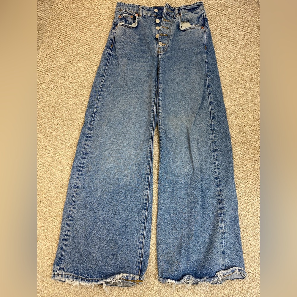 Zara Wide-Legged Jeans